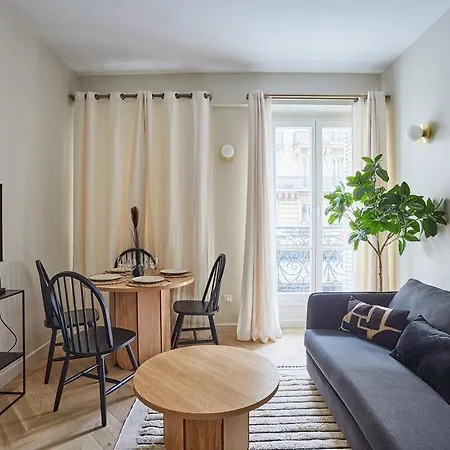 Sublim & New St Germain Notre Dame Apartment *